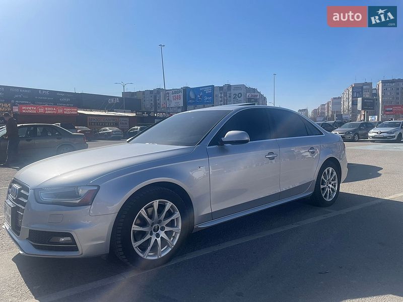 Седан Audi A4 2015 в Івано-Франківську