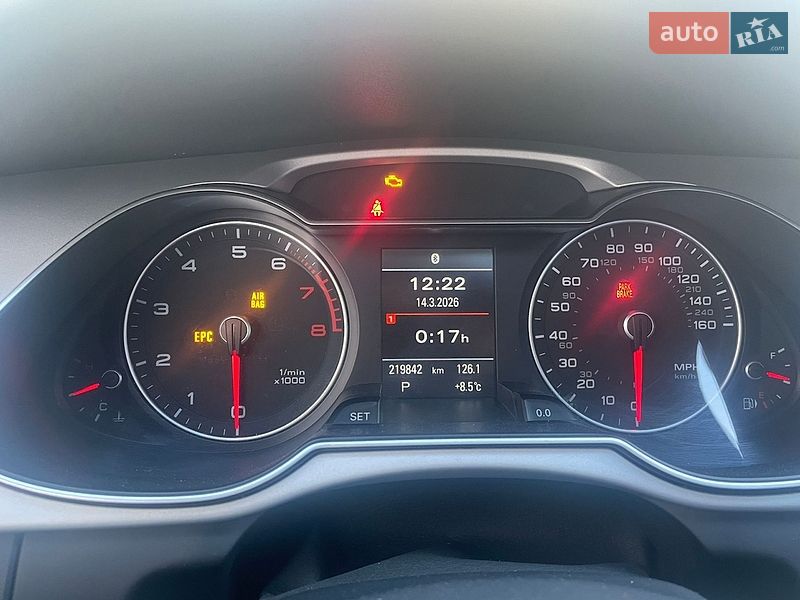 Седан Audi A4 2015 в Івано-Франківську