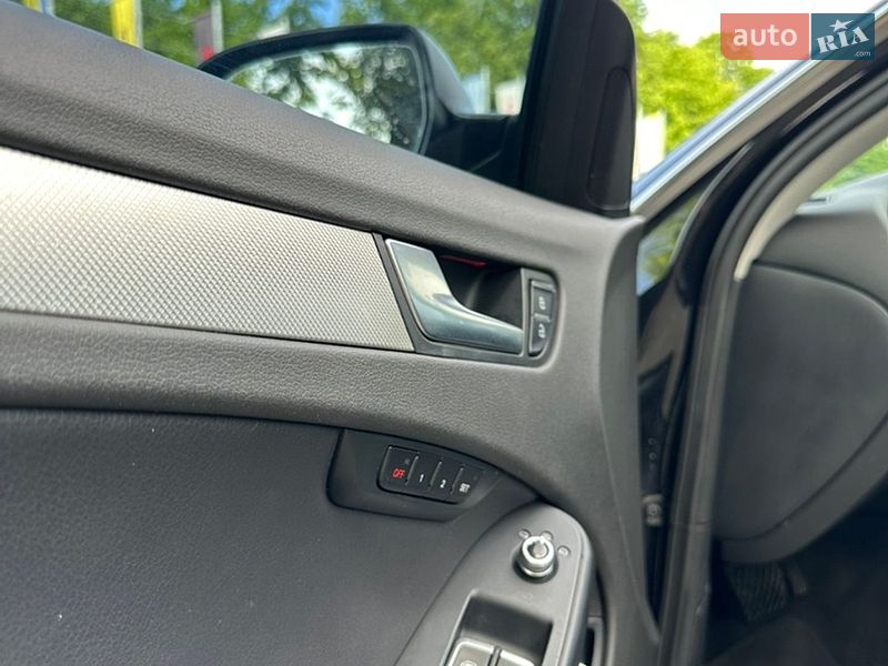 Седан Audi A4 2013 в Вінниці