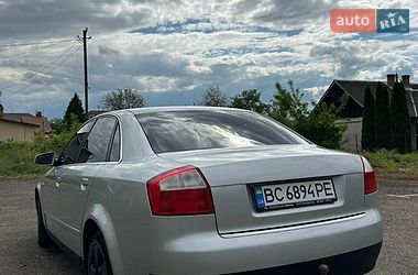 Седан Audi A4 2000 в Львові