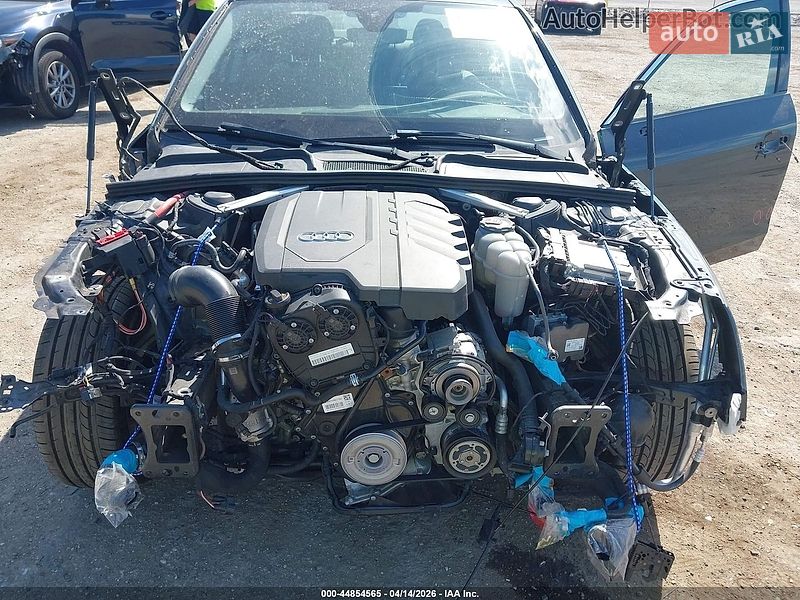 Седан Audi A4 2020 в Ивано-Франковске