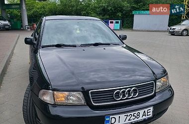 Універсал Audi A4 1998 в Калуші