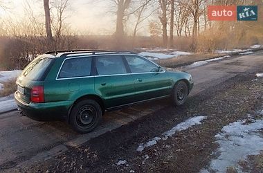 Універсал Audi A4 1998 в Згурівці