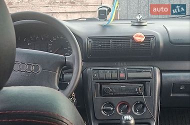 Седан Audi A4 1996 в Борисполе