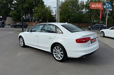 Седан Audi A4 2014 в Вінниці