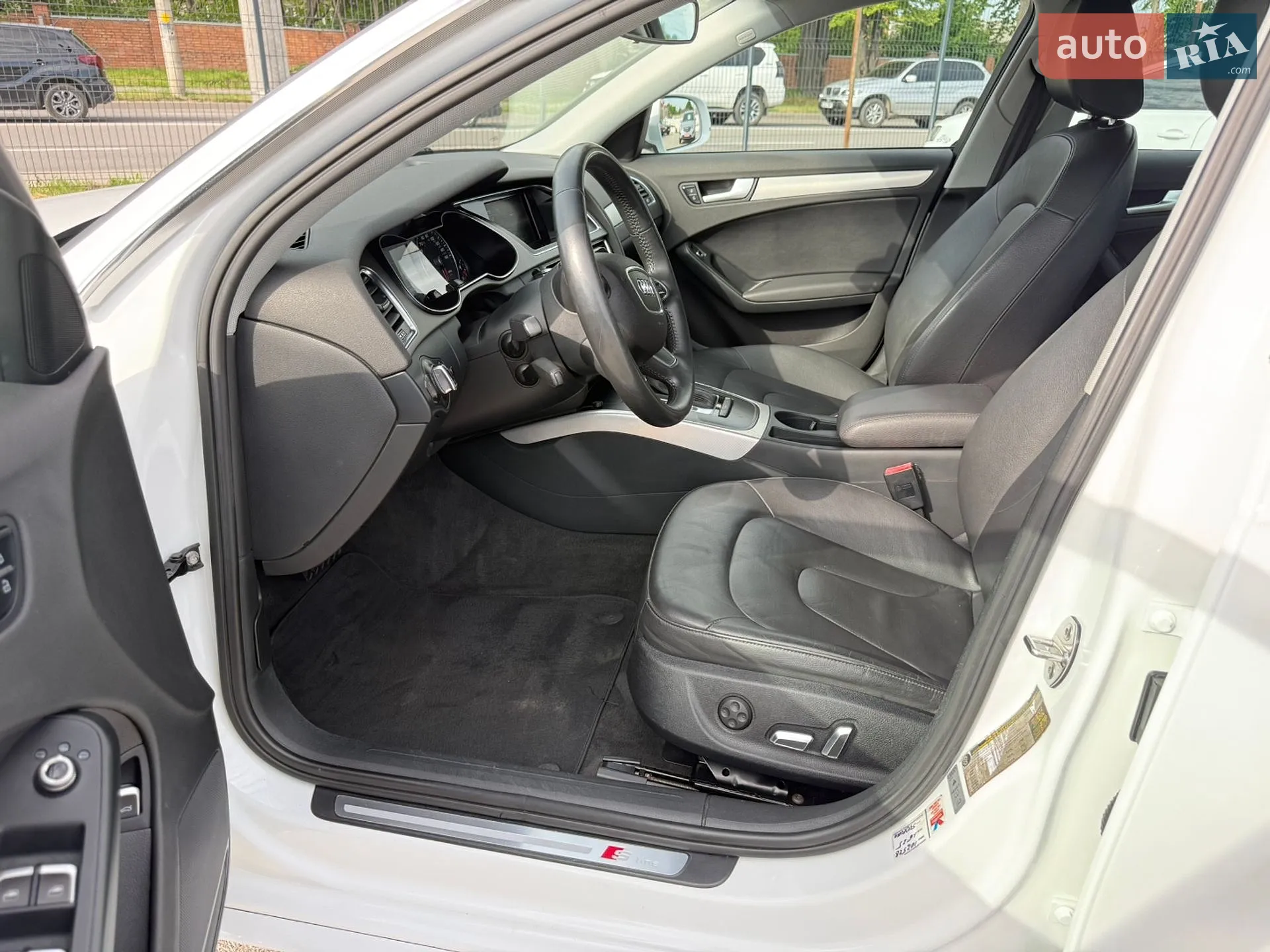 2014 Audi A4 - мініатюра 23