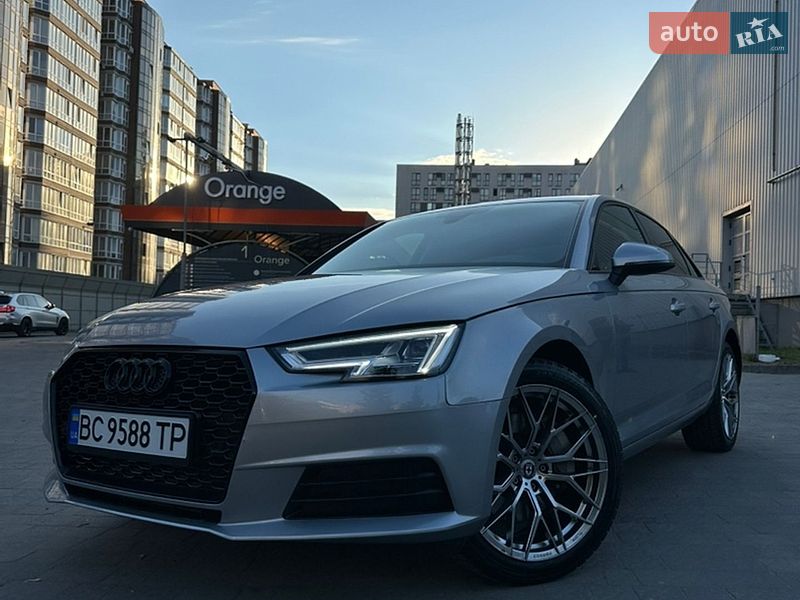 Седан Audi A4 2016 в Львове