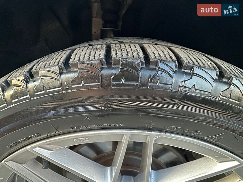 Седан Audi A4 2016 в Львове