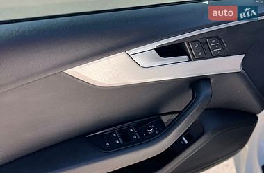 Седан Audi A4 2016 в Харкові