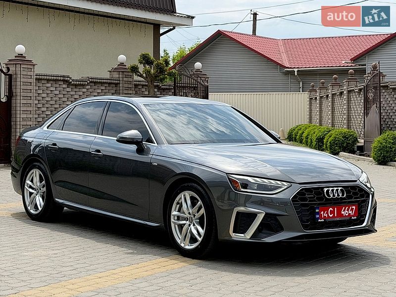 Седан Audi A4 2023 в Вінниці