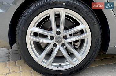 Седан Audi A4 2023 в Вінниці