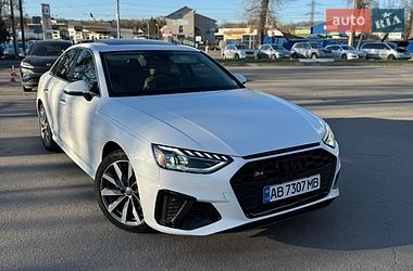 Седан Audi A4 2020 в Вінниці