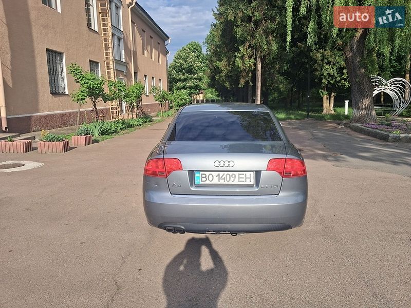 Седан Audi A4 2005 в Калуше