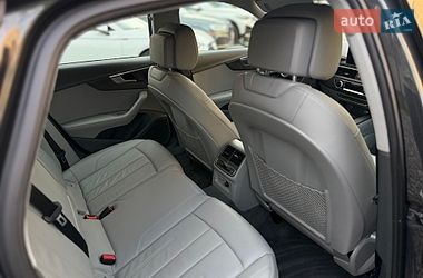 Седан Audi A4 2019 в Черновцах