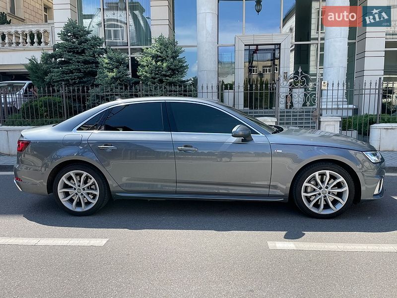 Седан Audi A4 2019 в Києві