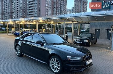Седан Audi A4 2015 в Киеве