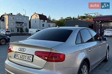 Седан Audi A4 2013 в Львові