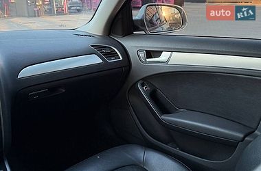 Седан Audi A4 2013 в Львові