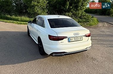 Седан Audi A4 2020 в Яготине