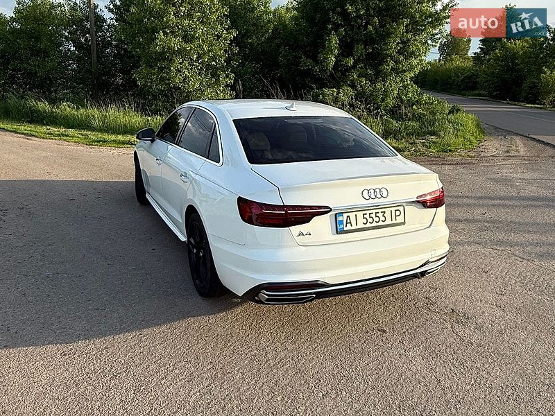 Седан Audi A4 2020 в Яготине