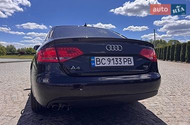 Седан Audi A4 2011 в Жовкве