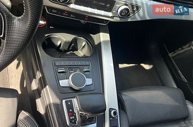 Седан Audi A4 2017 в Ровно