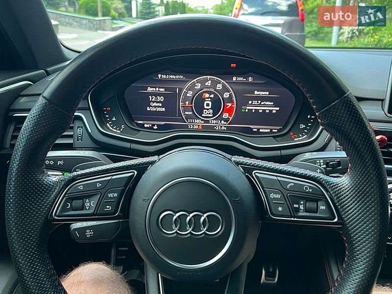 Седан Audi A4 2019 в Києві