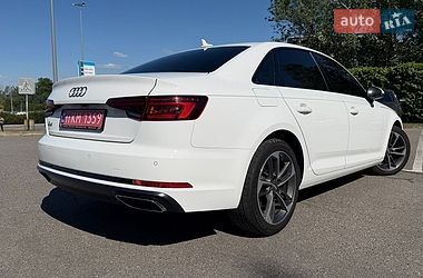 Седан Audi A4 2019 в Киеве
