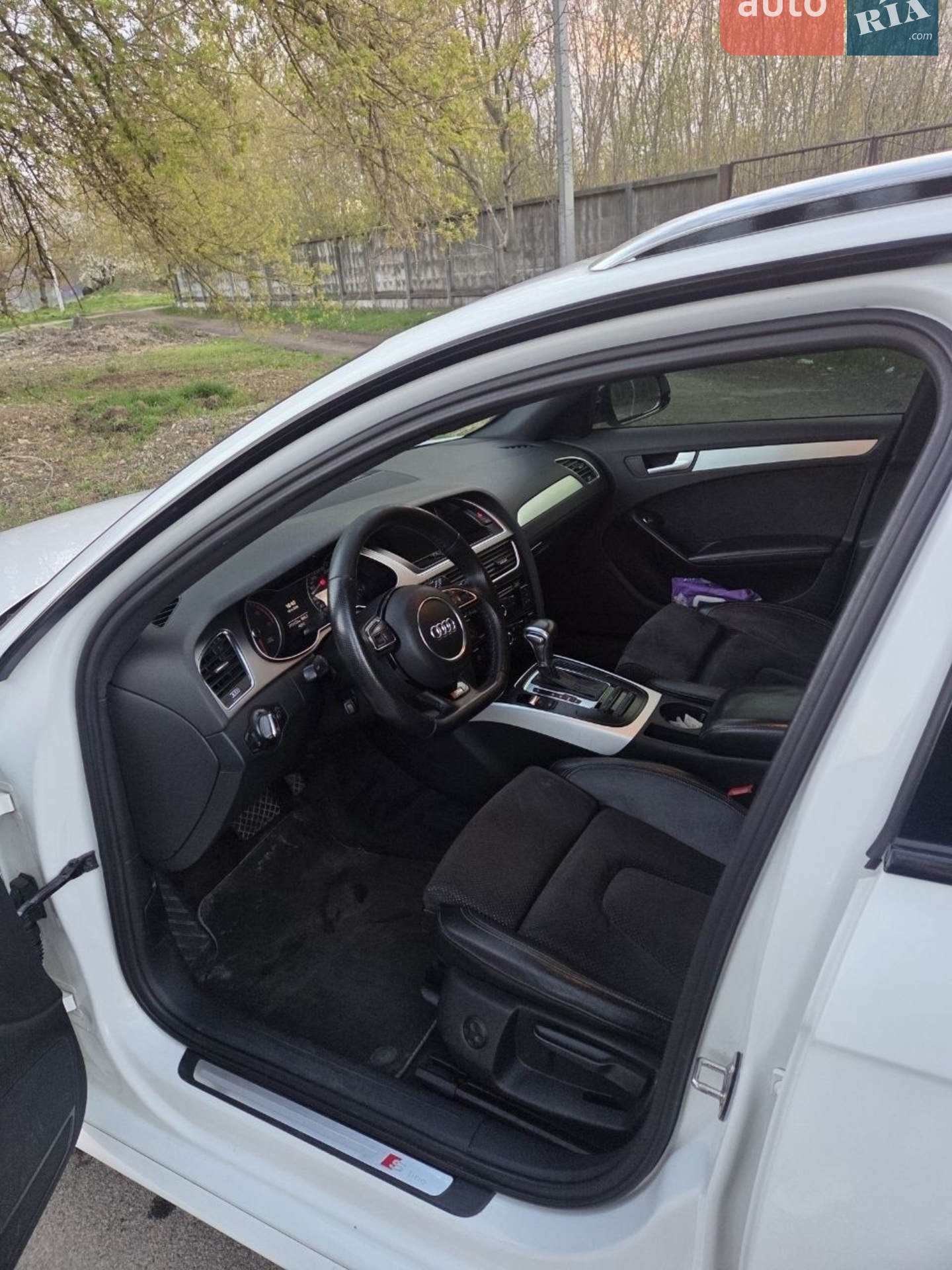 2012 Audi A4 - мініатюра 2