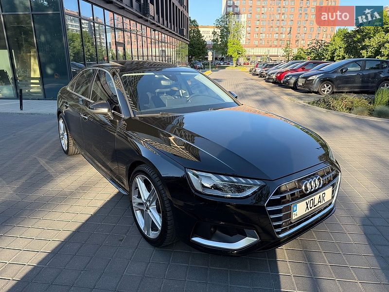 Седан Audi A4 2019 в Львове
