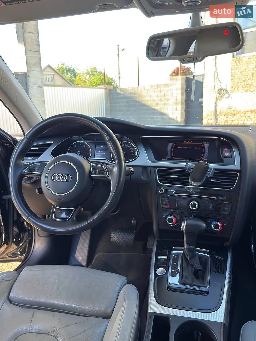 2012 Audi A4 - мініатюра 11