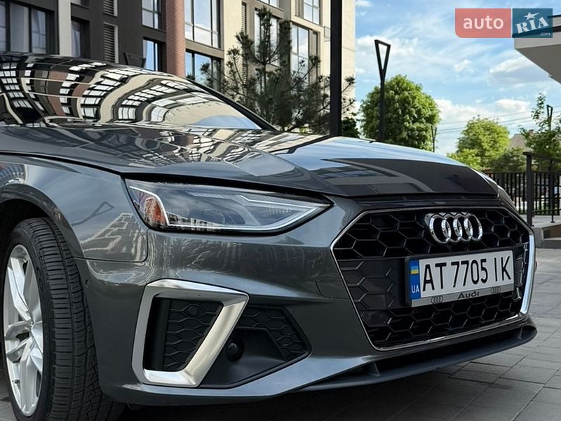 Седан Audi A4 2020 в Івано-Франківську