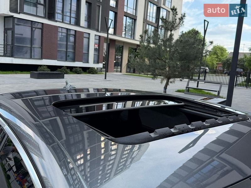 Седан Audi A4 2020 в Івано-Франківську
