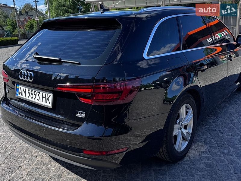 Універсал Audi A4 2018 в Коростишеві