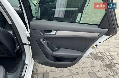 Седан Audi A4 2014 в Кропивницькому