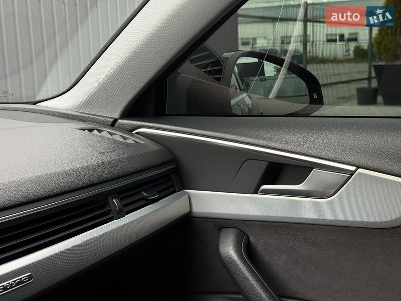Універсал Audi A4 2018 в Мукачевому