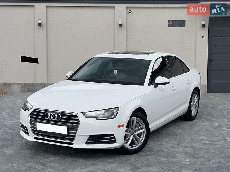 Седан Audi A4 2017 в Одесі