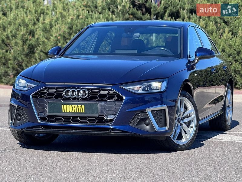 Седан Audi A4 2020 в Киеве