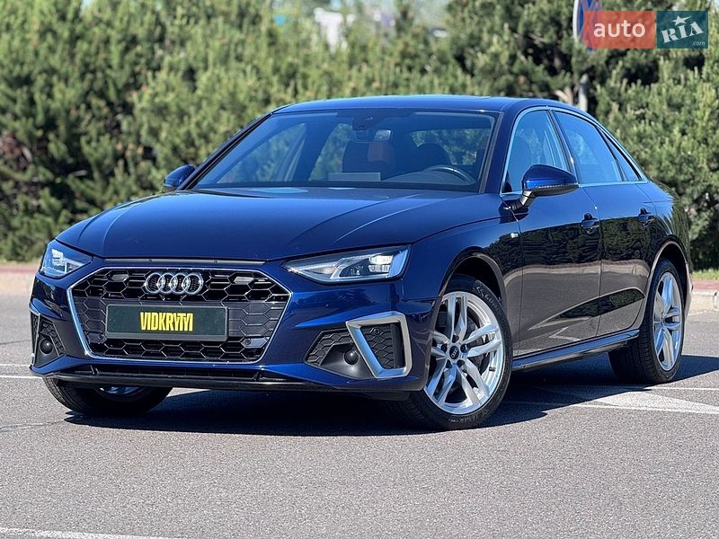 Седан Audi A4 2020 в Киеве