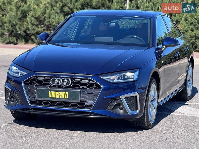Седан Audi A4 2020 в Киеве
