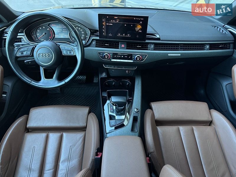 Седан Audi A4 2020 в Киеве