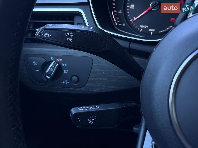 Седан Audi A4 2020 в Киеве