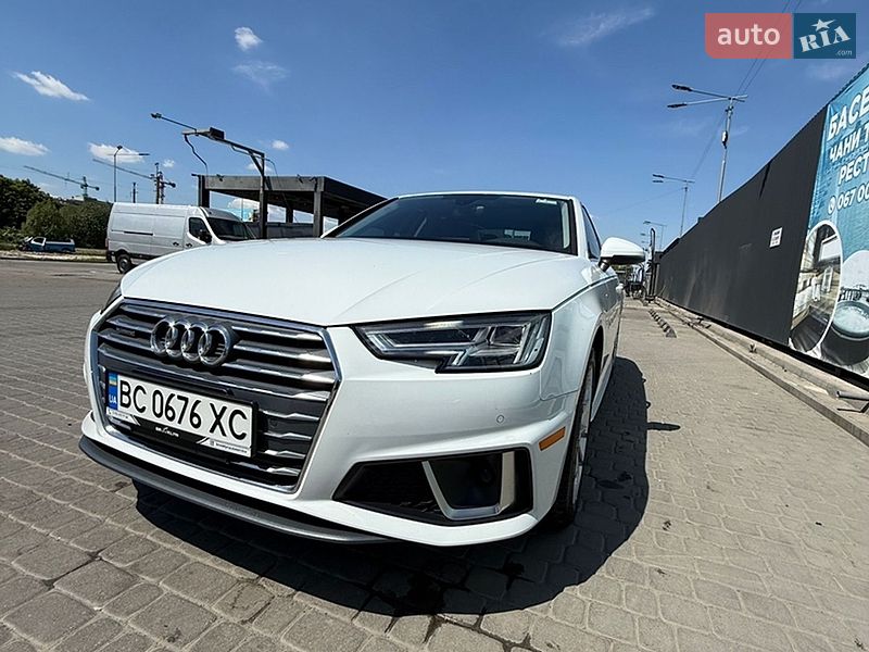Audi A4 2019
