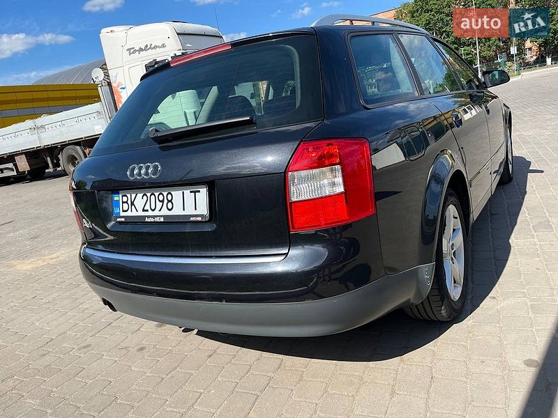 Универсал Audi A4 2003 в Сарнах