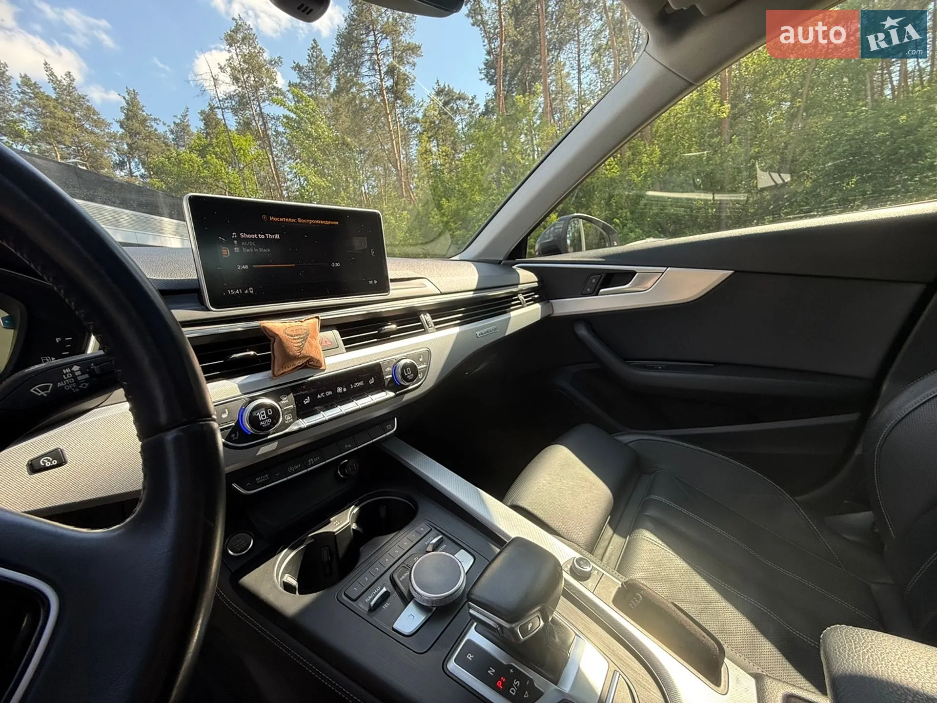 2015 Audi A4 - мініатюра 18
