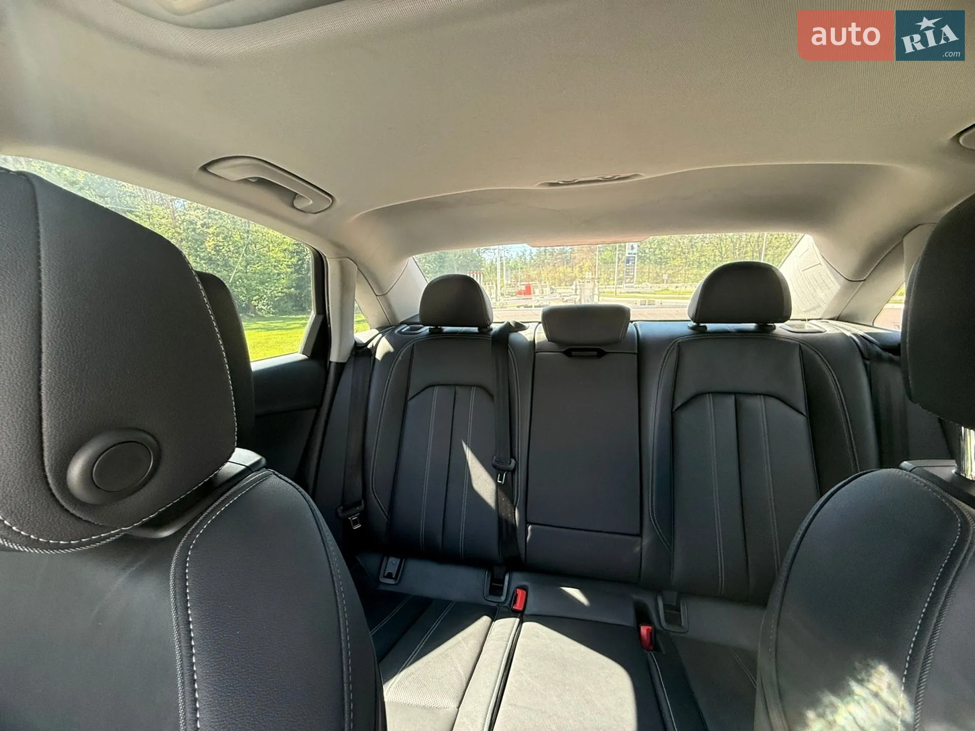 2015 Audi A4 - мініатюра 21
