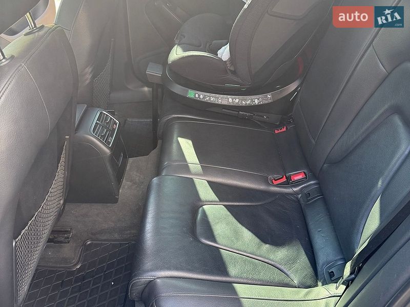 Седан Audi A4 2014 в Харькове