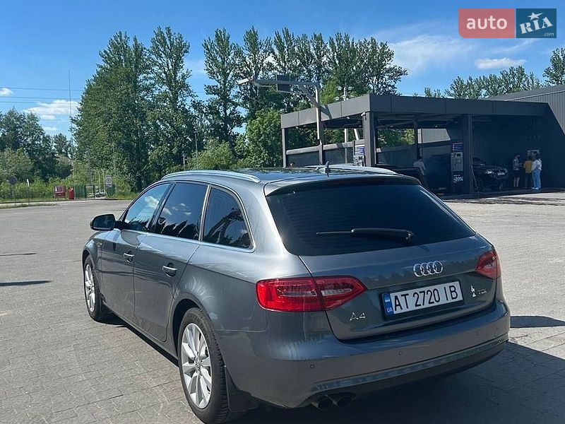 Универсал Audi A4 2011 в Надворной