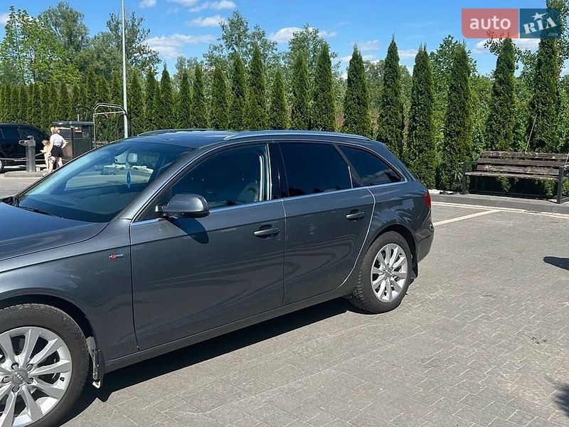 Универсал Audi A4 2011 в Надворной