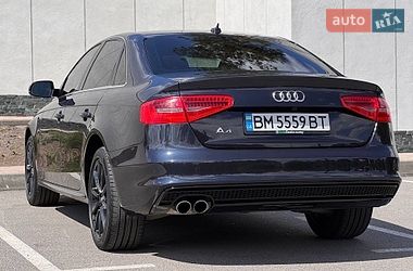 Седан Audi A4 2014 в Києві